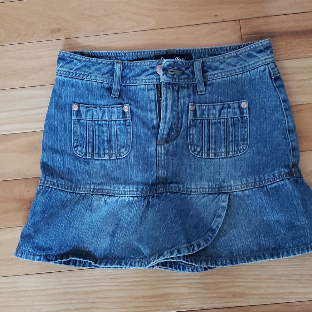 Squeeze girls skirt 12
